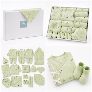 Baby Gift Box Set with 22 Pieces – gift idea for new parents and baby showers